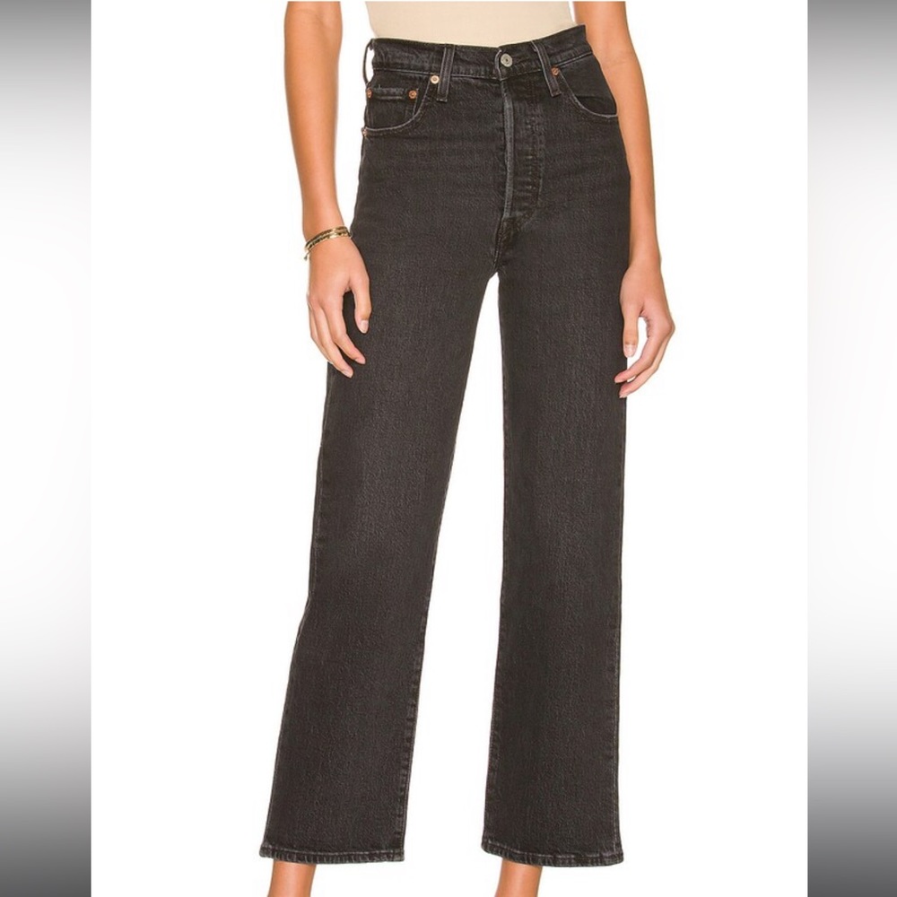 Levi’s Ribcage Straight Ankle in Feelin' Cagey